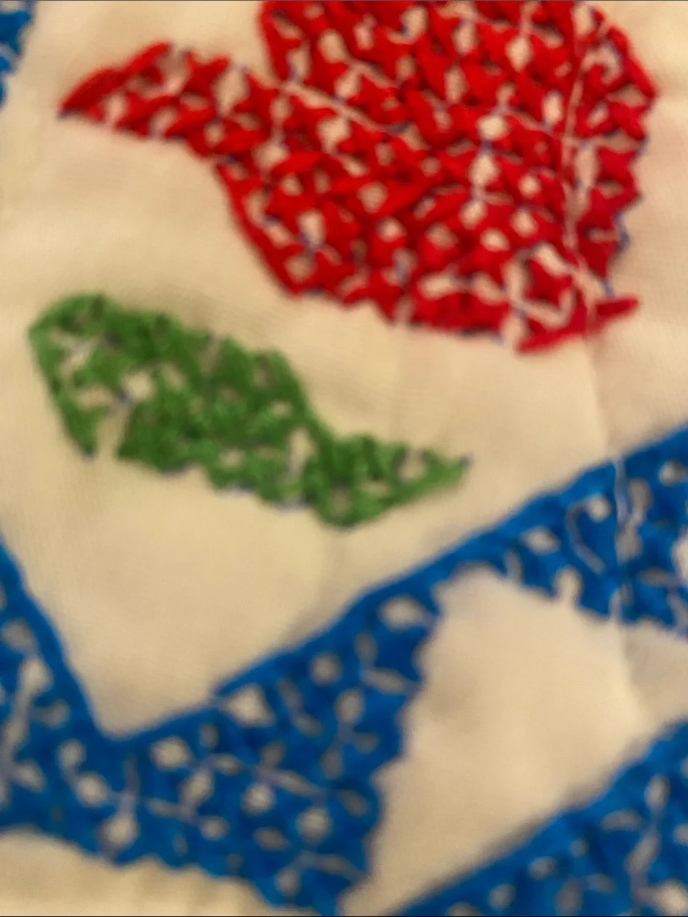 🇺🇸 Vintage Americana Amish Quaker Cottagecore Red, White & Blue Stitch Quilt